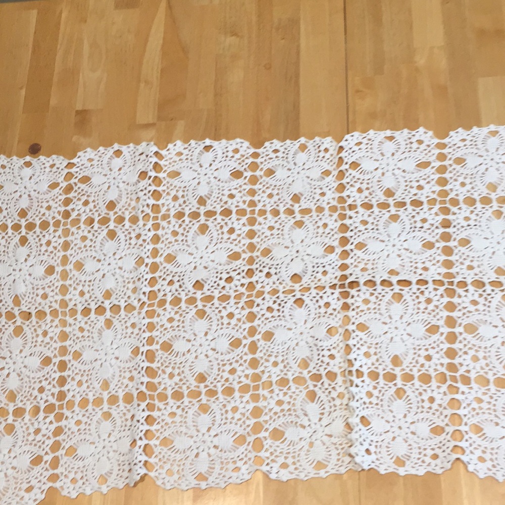Gorgeous extra large crochet runner